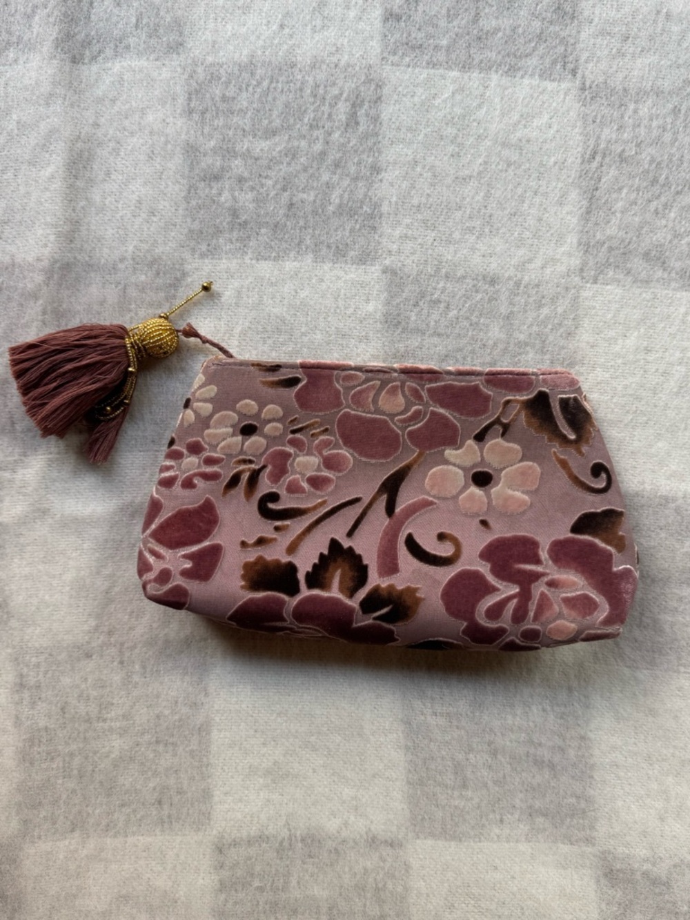 Shiraleah Velvet Floral Tassel Clutch from Anthropologie - Picture 8 of 8